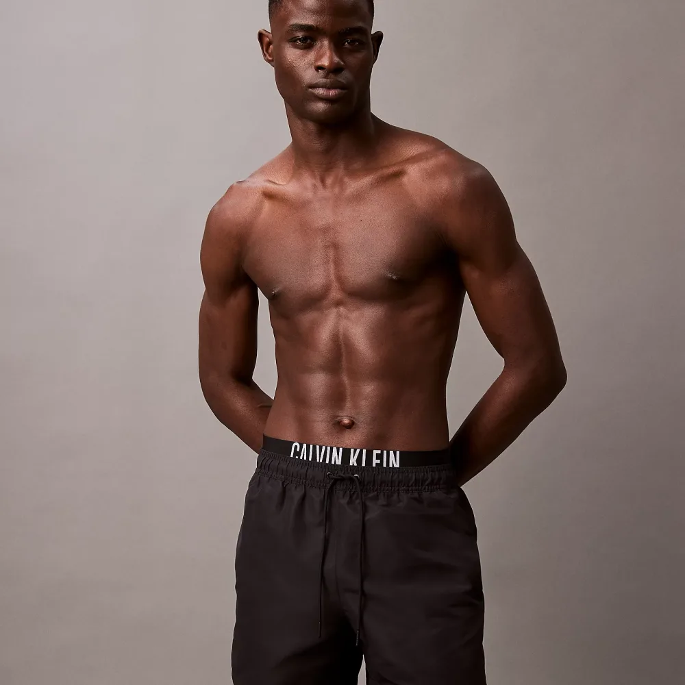 Pantaloncini da bagno corti con fascia in vita doppia - Intense Power