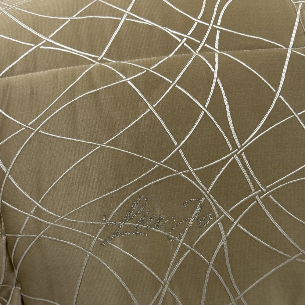 Trapunta matrimoniale liu Jo insieme Arianna tortora